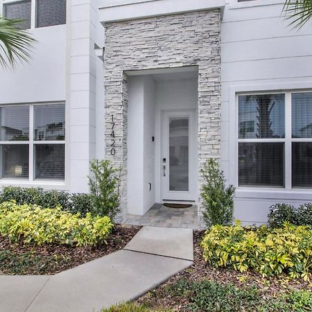 Modern Townhouse Near Disney With Heated Pool Orlando Bagian luar foto