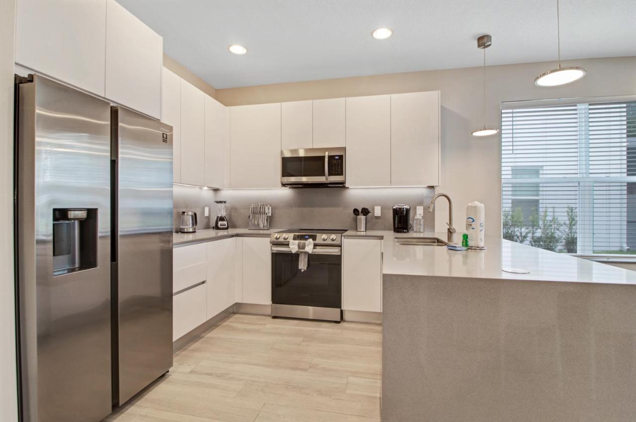 Modern Townhouse Near Disney With Heated Pool Orlando Bagian luar foto