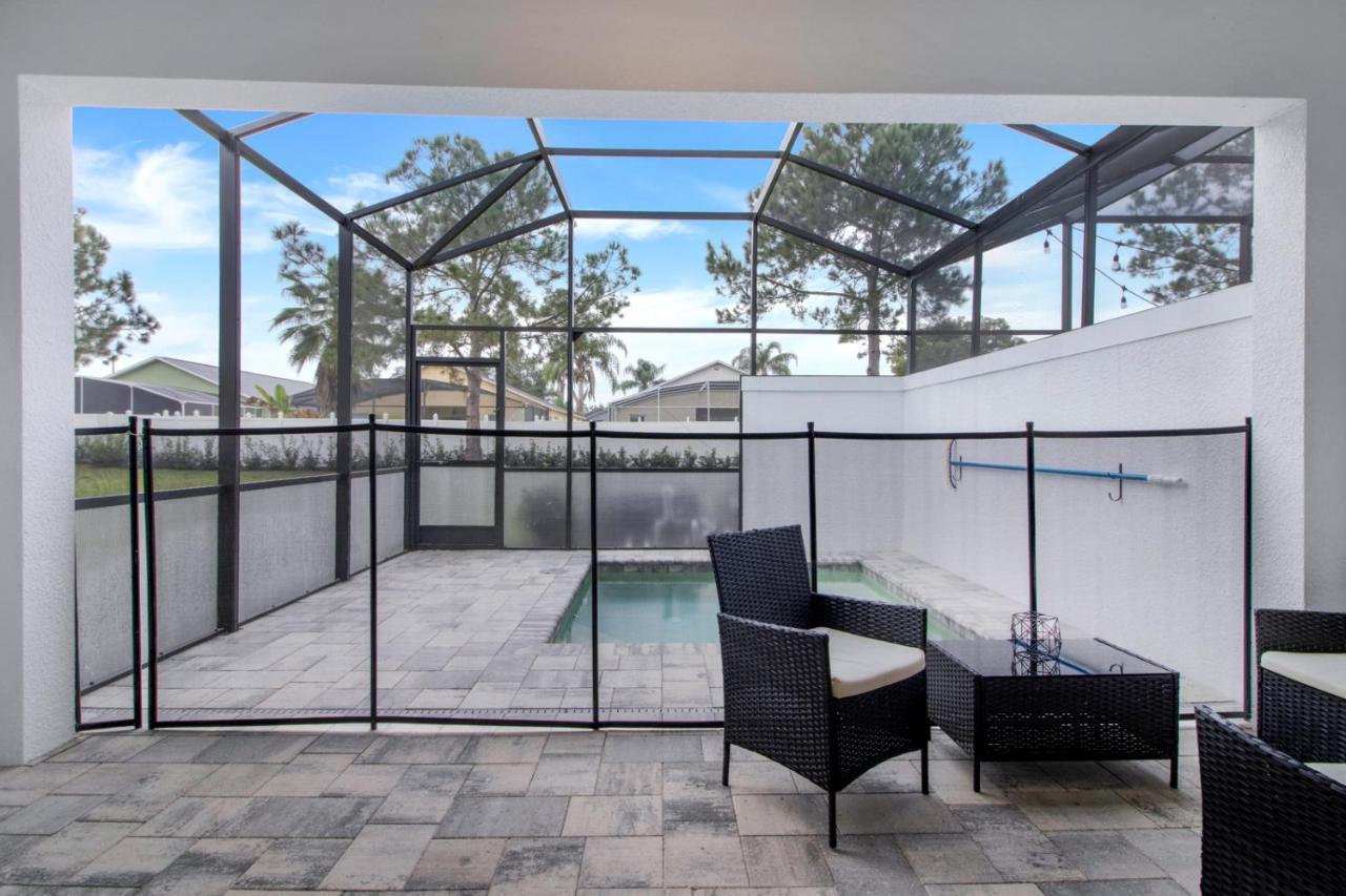 Modern Townhouse Near Disney With Heated Pool Orlando Bagian luar foto